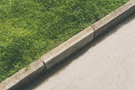 Curb Repair & Replacement